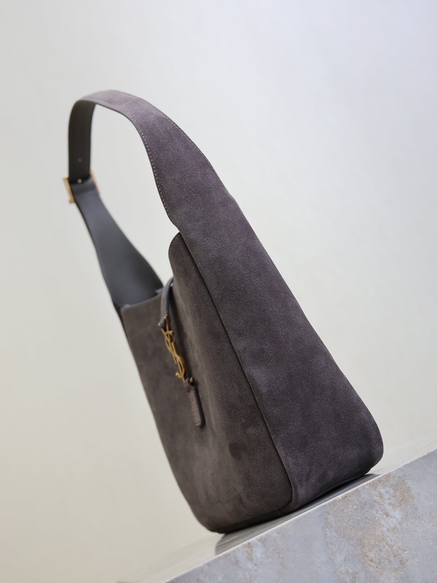 YSL 25S LE 5 À 7 SUPPLE SMALL 23 IN DARK GRAY SUEDE GOLD HARDWARE